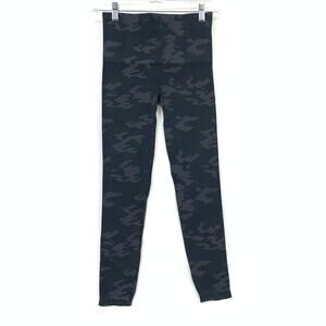 Spanx Seamless Camo Leggings Womens Size Medium Black Gray Print